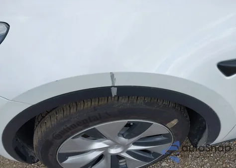 2021 Tesla Model Y Long Range Dual Motor All-Wheel Drive из США, поврежденный, VIN 5YJYGDEE1MF086369